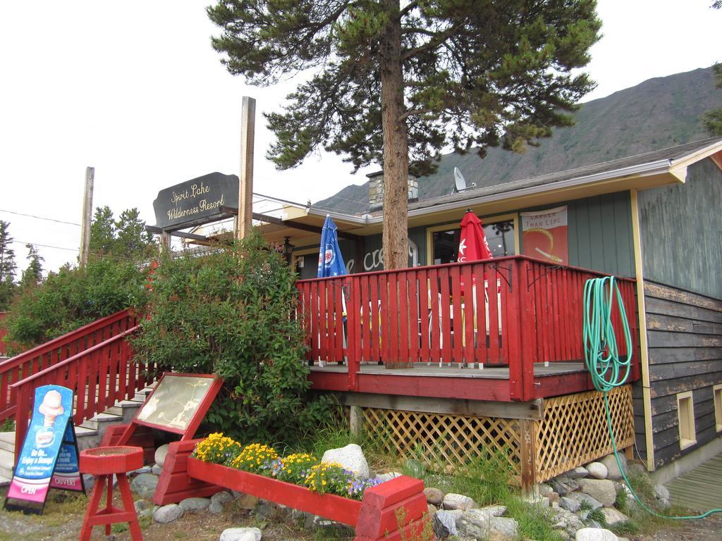 Spirit Lake Lodge Whitehorse Kültér fotó